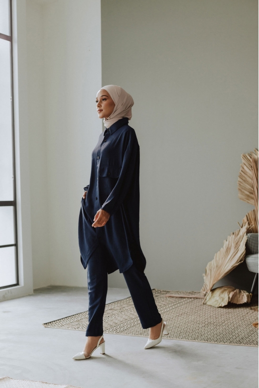 Alaiya Boyfriend Set - Navy